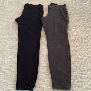 Old Navy Black and Grey Leggings - Size M